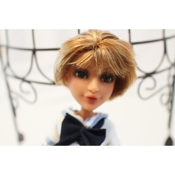 Custom Hitomi Kanzaki Doll Escaflowne Movie Version OOAK Repaint - Picture 5 of 8